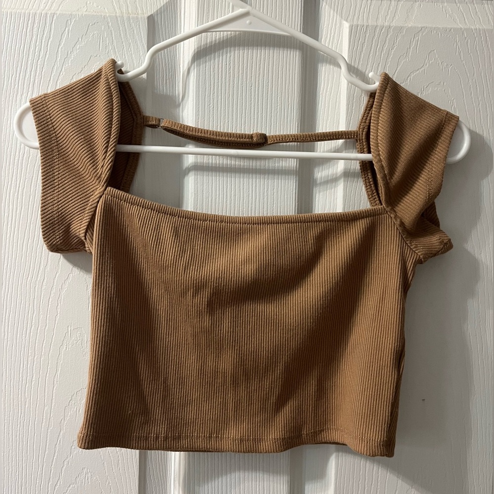 Brown top with open back